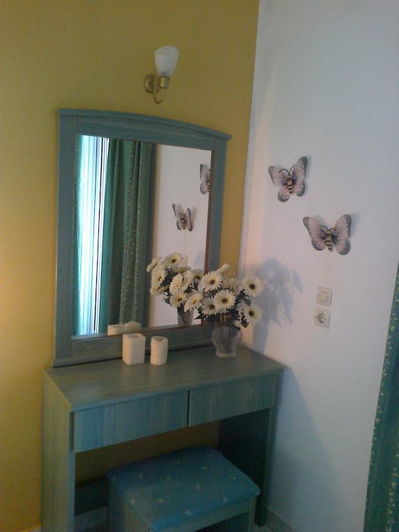 Smile'S Studios Tsilivi  Bilik gambar