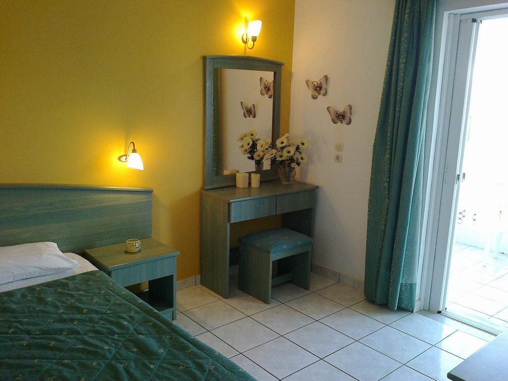Smile'S Studios Tsilivi  Luaran gambar