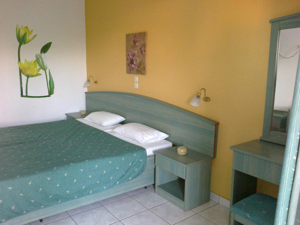 Smile'S Studios Tsilivi  Luaran gambar
