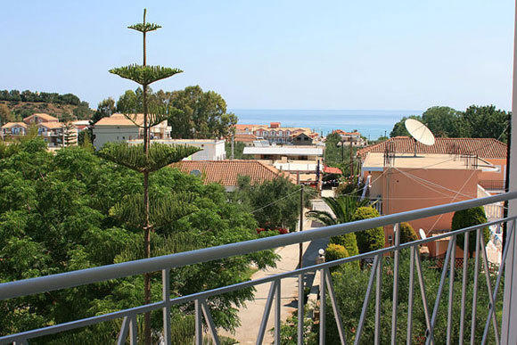 Smile'S Studios Tsilivi  Bilik gambar