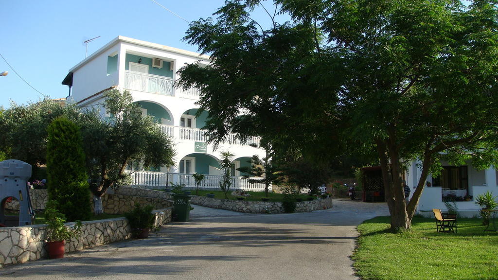 Smile'S Studios Tsilivi  Luaran gambar