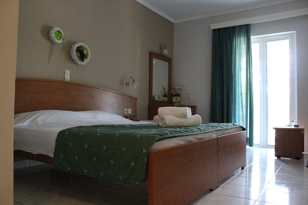Smile'S Studios Tsilivi  Luaran gambar
